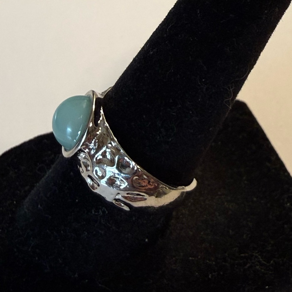 Ring - sz 7.25 - silver tone metal w/light blue/green stone. New! BOGO offer ⬇️ - Picture 4 of 8
